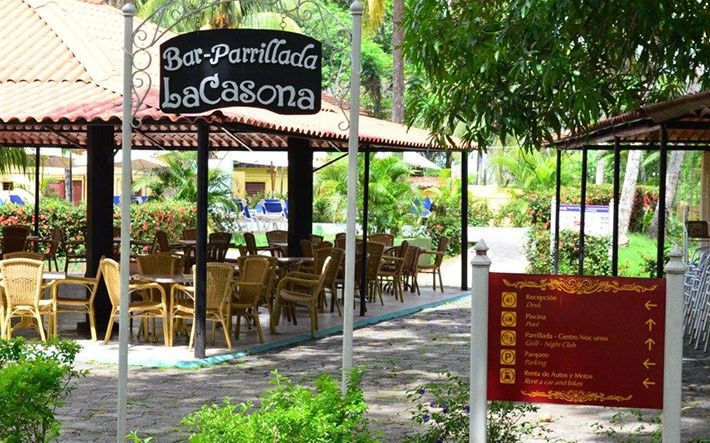 Hostal La Casona Moron Exterior photo